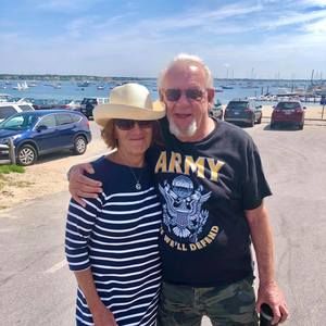 Meet your Posher, Tom